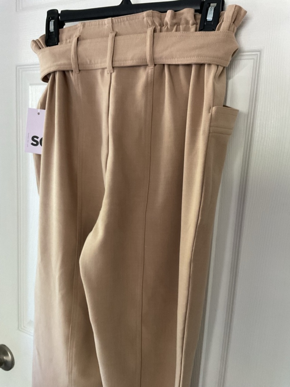 SO Beige Paperbag Waist Tapered Pants Tie Belt Women’s Size S NWT - Picture 4 of 10
